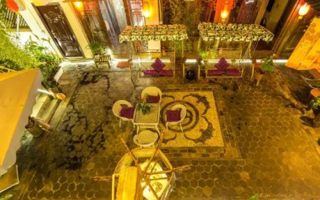 Menghui Tangchao 798 Hostel