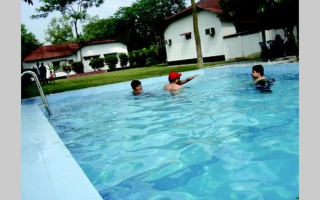 Elenga Resort Ltd