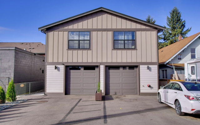 Monroe Apartment Near Evergreen State Fairgrounds!