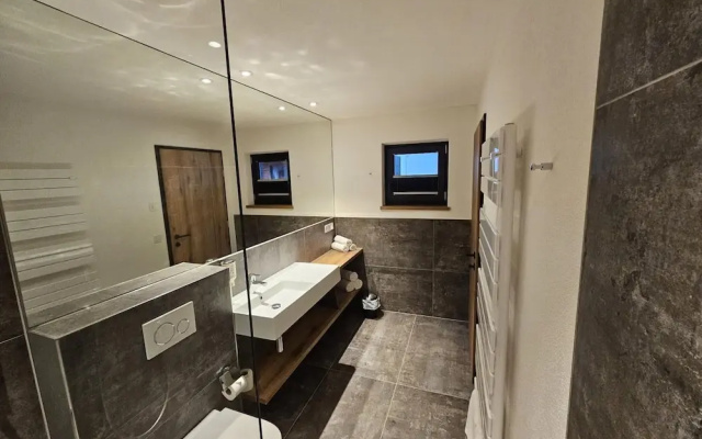 Chalet in Zillertal Near Ski Slopes & Whirlpool
