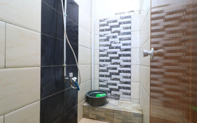 Eiffel Residence Batu Tulis 37 - Female Only