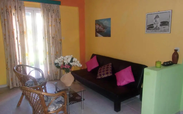 Haroula Apartments