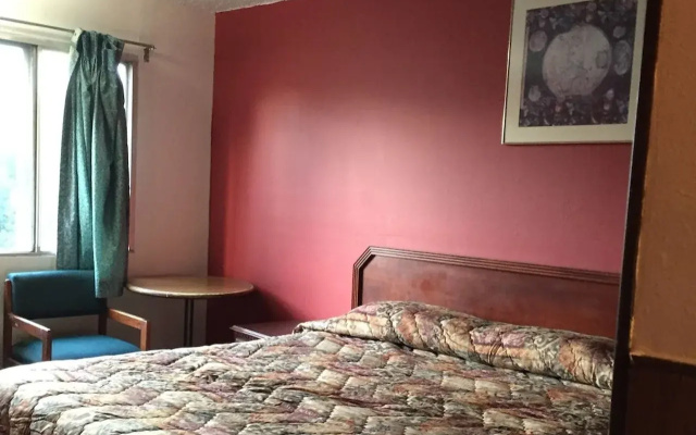 Best Value Inn by OYO Portland OR South East