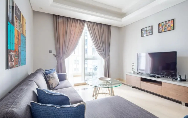 Spacious & Adorable 1BR in Downtown Dubai