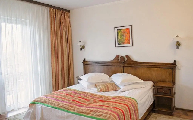 Casa Elena Vila F