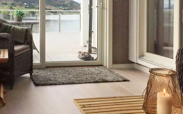 6 Person Holiday Home in Ølen