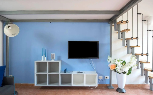 JOIVY Blue Terraced House