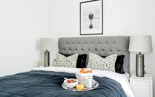 Alb luxury Apt