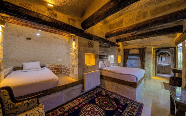 Konak Bezirhane Cave Otel