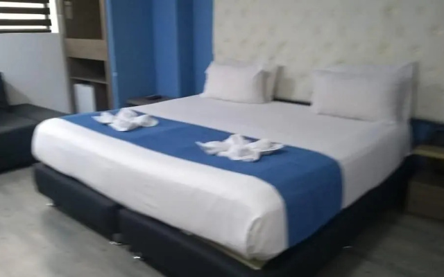 Hotel Plaza Miranda by AW