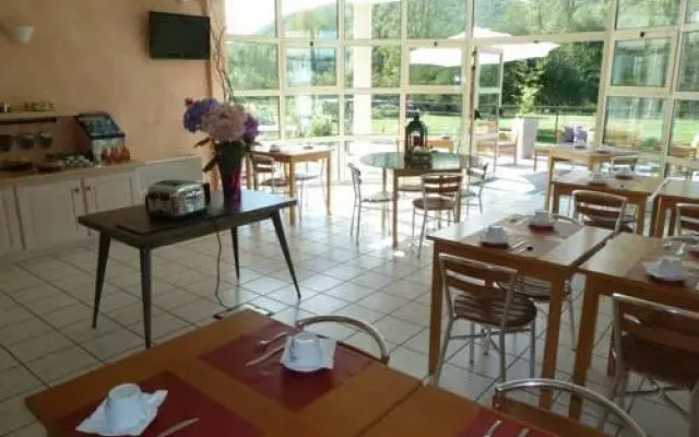 Hôtel La Colombiere Cantal