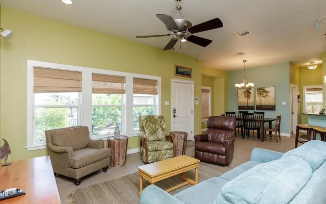 Coastal Cotter Getaway