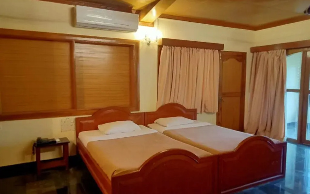 Sea Breeze Beach Resort