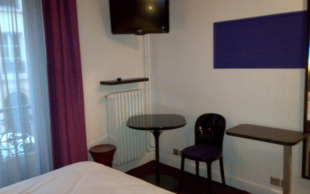 Accueil Hotel Paris Pigalle Montmartre