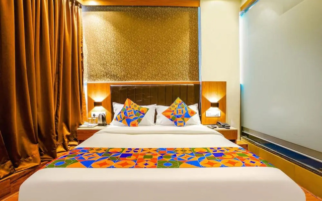 Fabhotel Azure