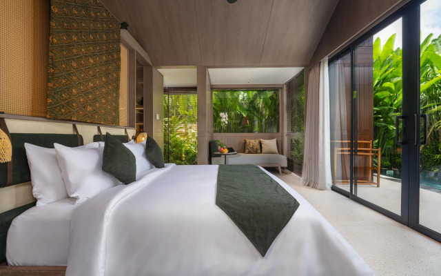 Nuju Uluwatu