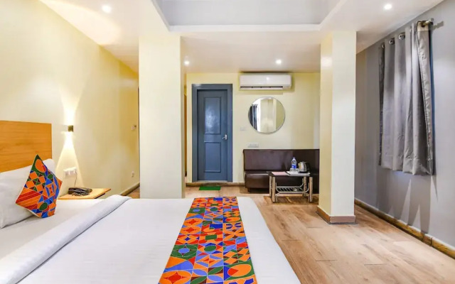 OYO Townhouse 152 Hotel Suncitel Airport