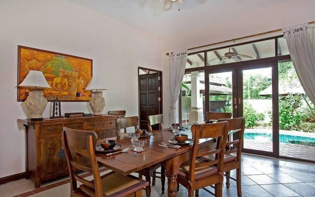 Bamboo Villa P11