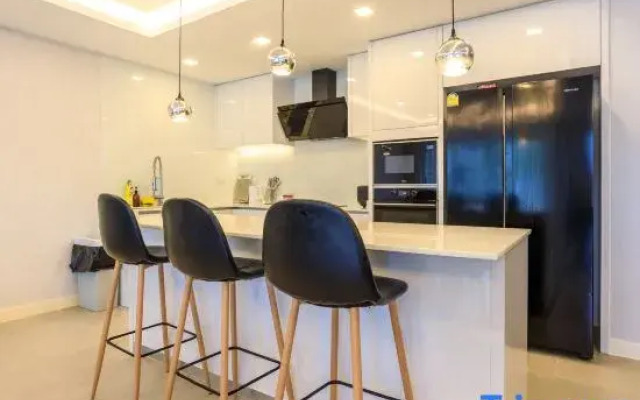 Thai Home Serenity Jomtien 4B Luxury villa