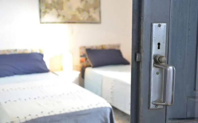 Guest House Sa Succargia