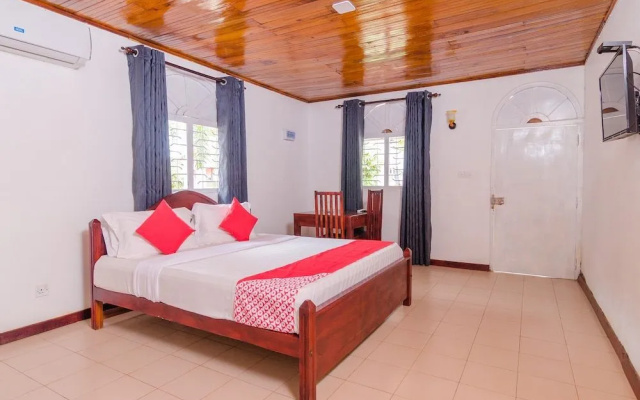 OYO 385 Sanri Villa Negombo