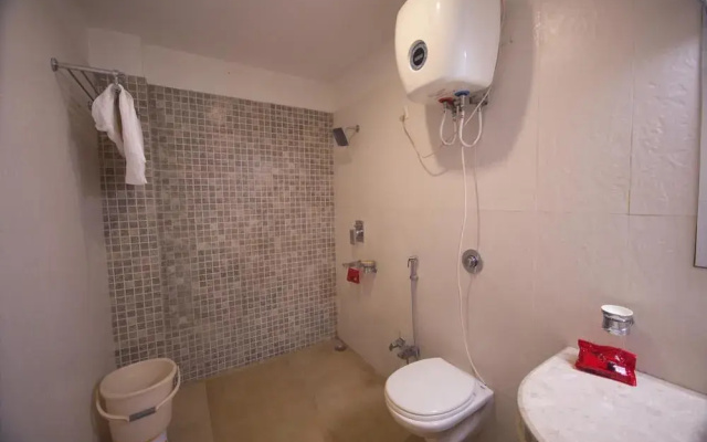 OYO 1524 Hotel Vaani Continental
