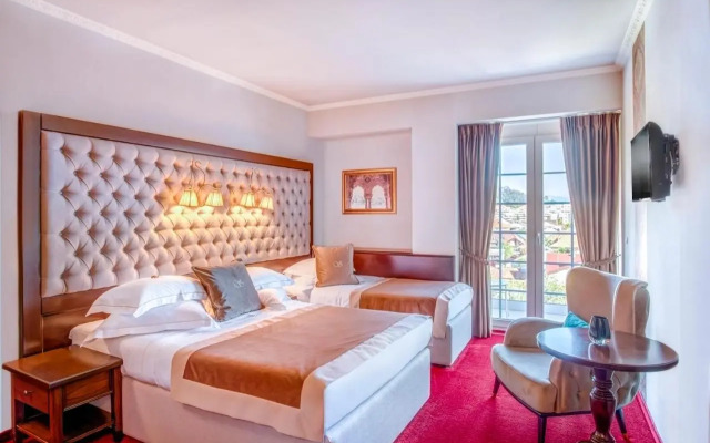Hotel Simfonia