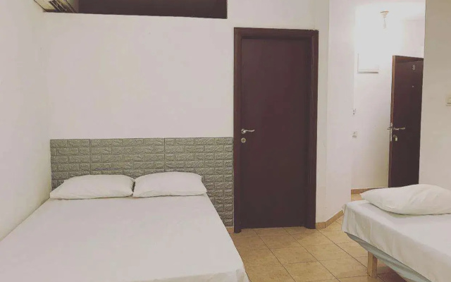 Star Guest- House