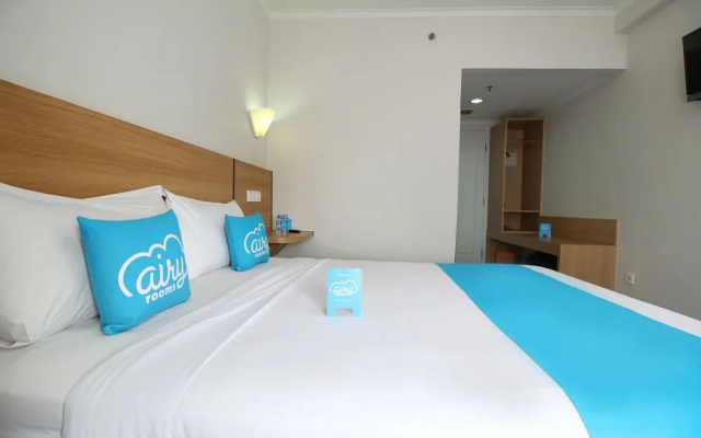 雅加达艾里塔曼塞里曼加彼赛尔德拉潘7号酒店(Airy Taman Sari Mangga Besar Delapan 7 Jakarta)