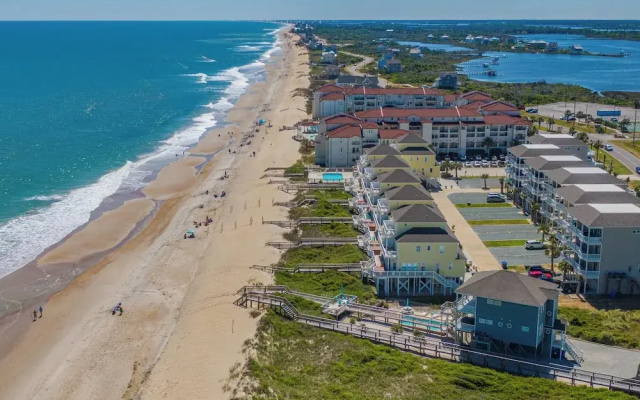 Shore Therapy by Topsail Realty