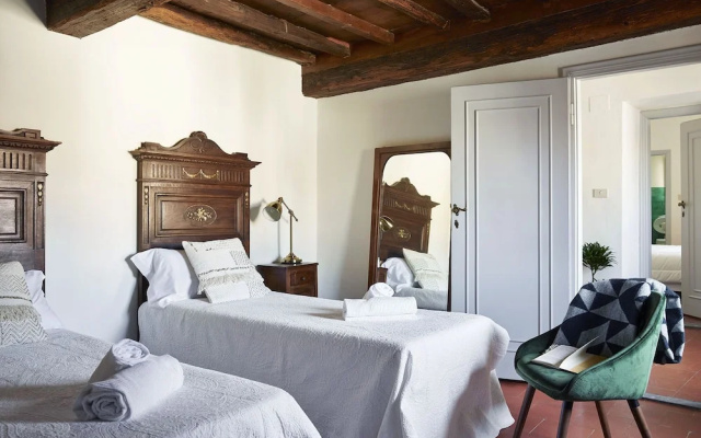 Best Location Rooftop and Pitti Palace View