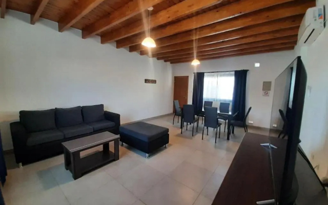 5 - Departamento 2 Dormitorios, Cochera - Mendoza Argentina