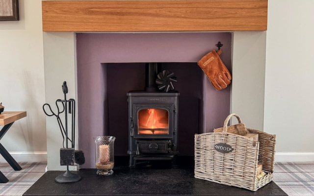 Quiet Riverside Retreat in Royal Deeside Ballater