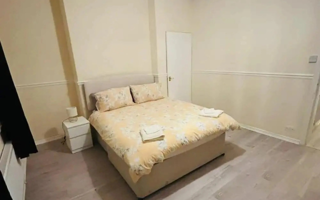 Pets - Parking - Patio - Wifi - Sleeps 4
