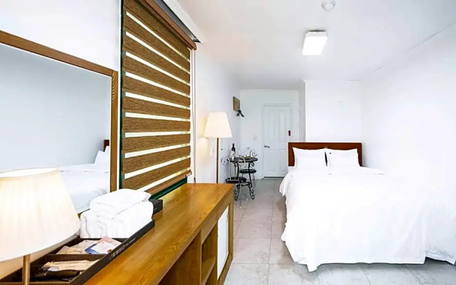 Yangyang Hotel Carrot