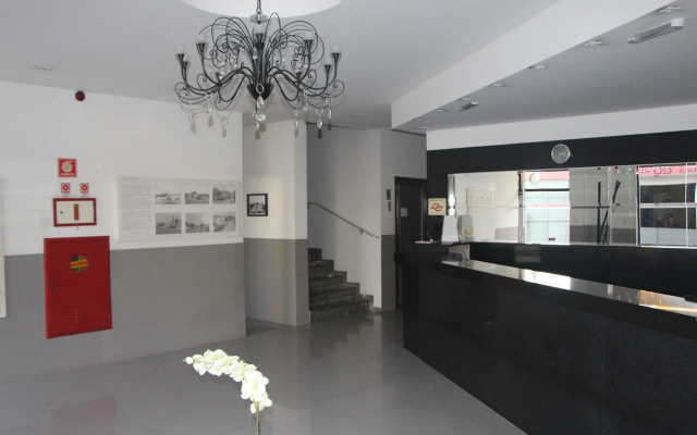 David Plaza Hotel