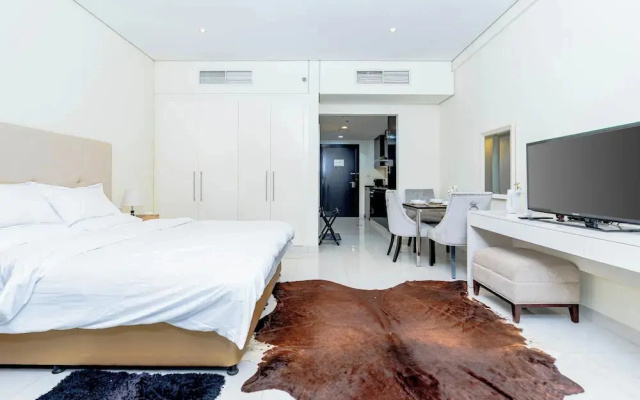 Executive stay with hotel facilities