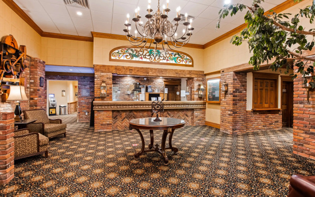 Best Western Parkway Inn & Conference Centre