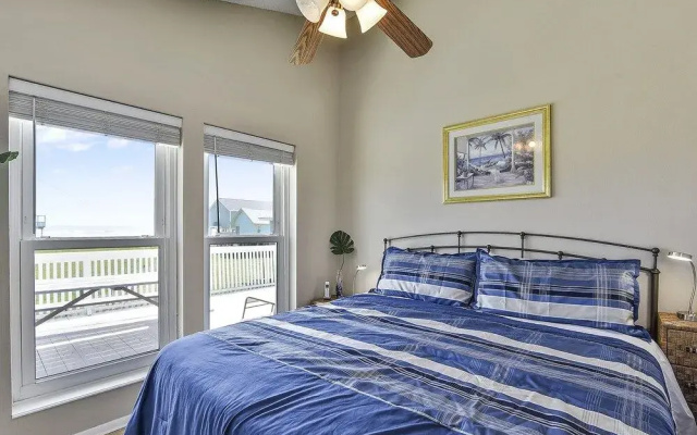 Acapulco Breeze by RedAwning