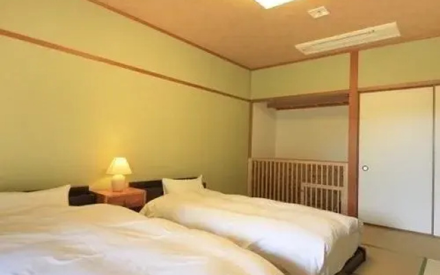 Kashikojima Pearl House