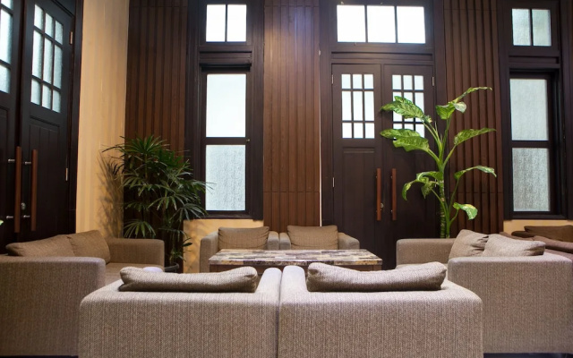 RedDoorz Plus near Bandung Indah Plaza