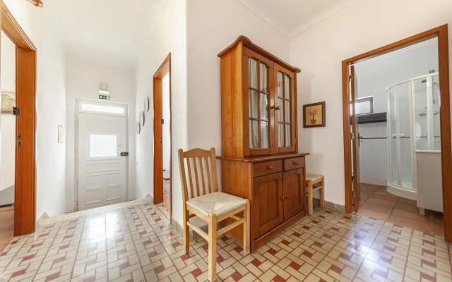 J - Bedroom 1 in Casa do Farol
