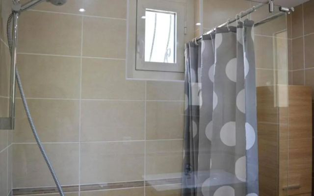 Appartement Le Lavandou, 4 pièces, 6 personnes - FR-1-251-204