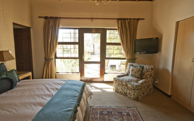 Lourie Lodge