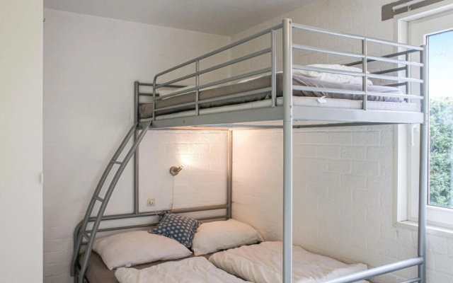 Amazing Home in Bruinisse With 2 Bedrooms and Wifi