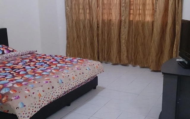 Bayan Seaside Guesthouse