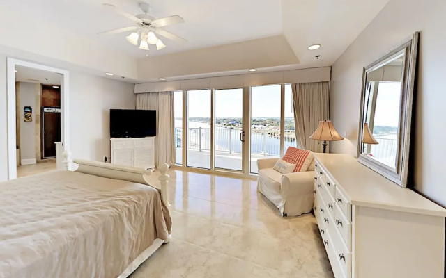 Intracoastal Grand Retreat #901 - 5 Br Condo
