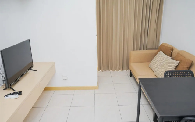 Nice And Comfy 2Br Apartment At M-Town Residence Near Summarecon