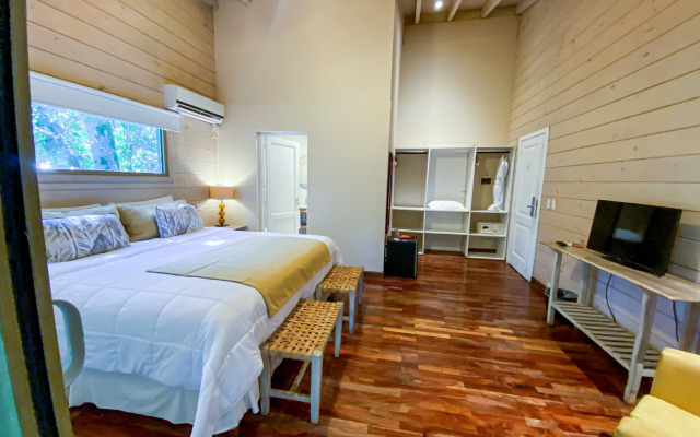 La Reserva Virgin Lodge
