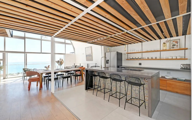 Spacious 3 Bedroom Villa BBQ Pool Ocean View